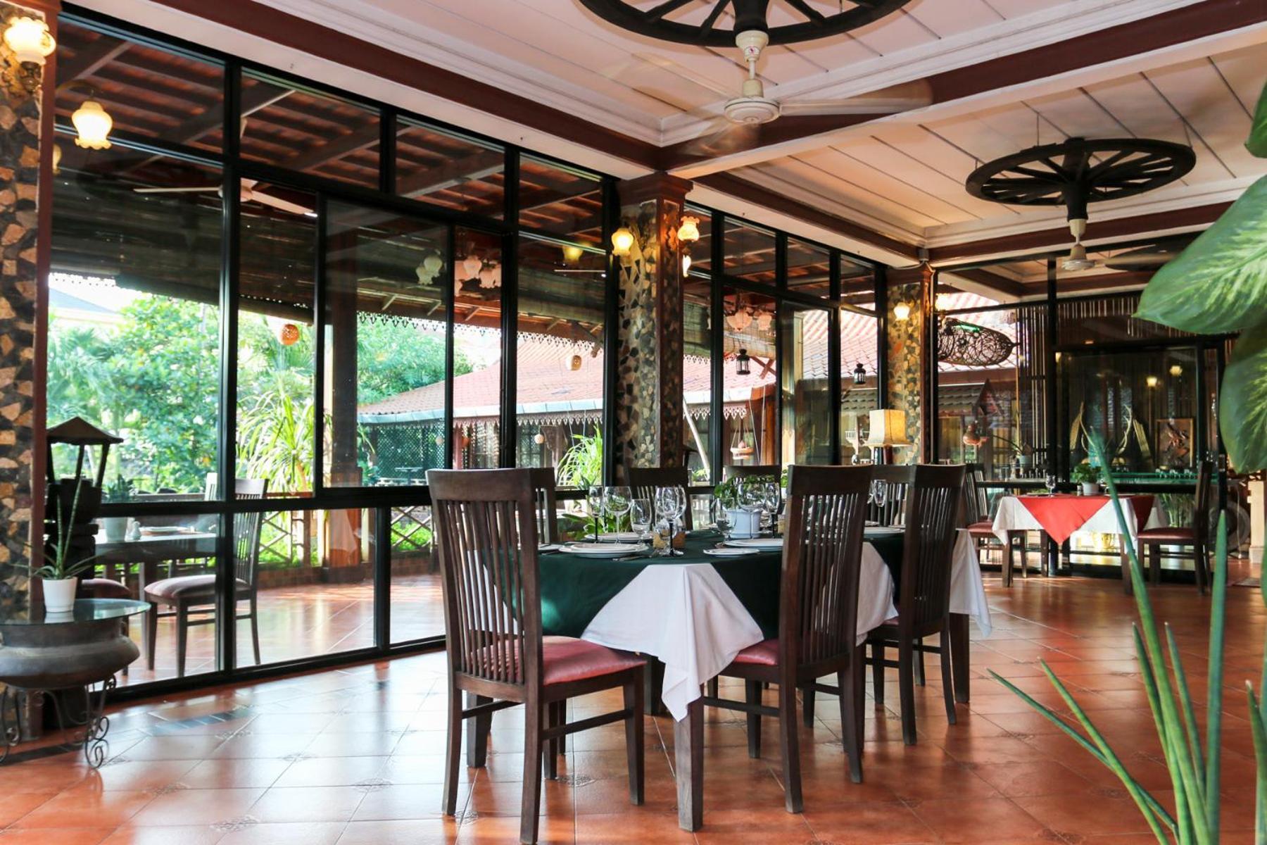 Chandara Boutique Hotel Vientiane Exterior photo