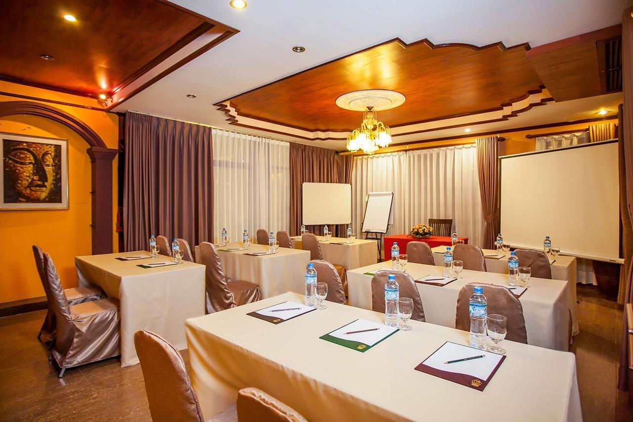 Chandara Boutique Hotel Vientiane Exterior photo