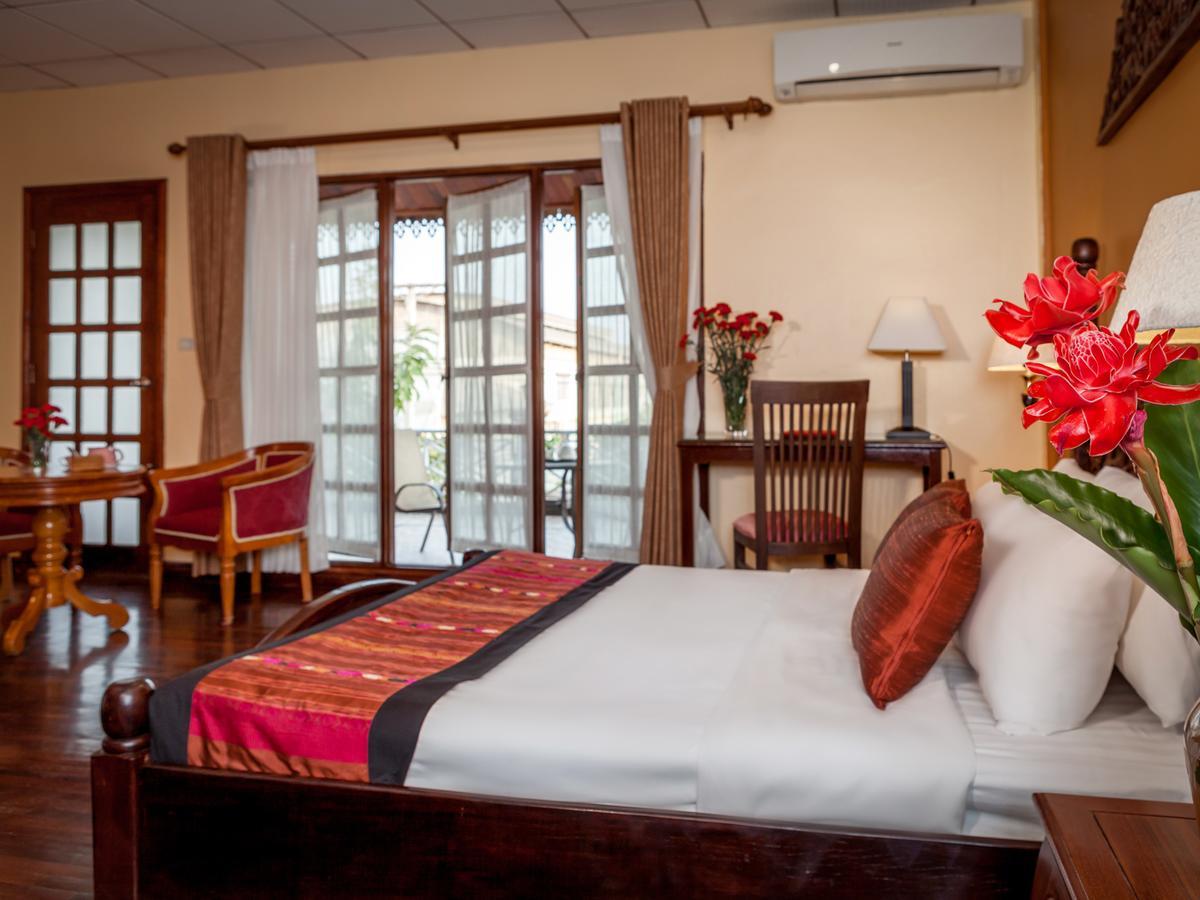 Chandara Boutique Hotel Vientiane Exterior photo