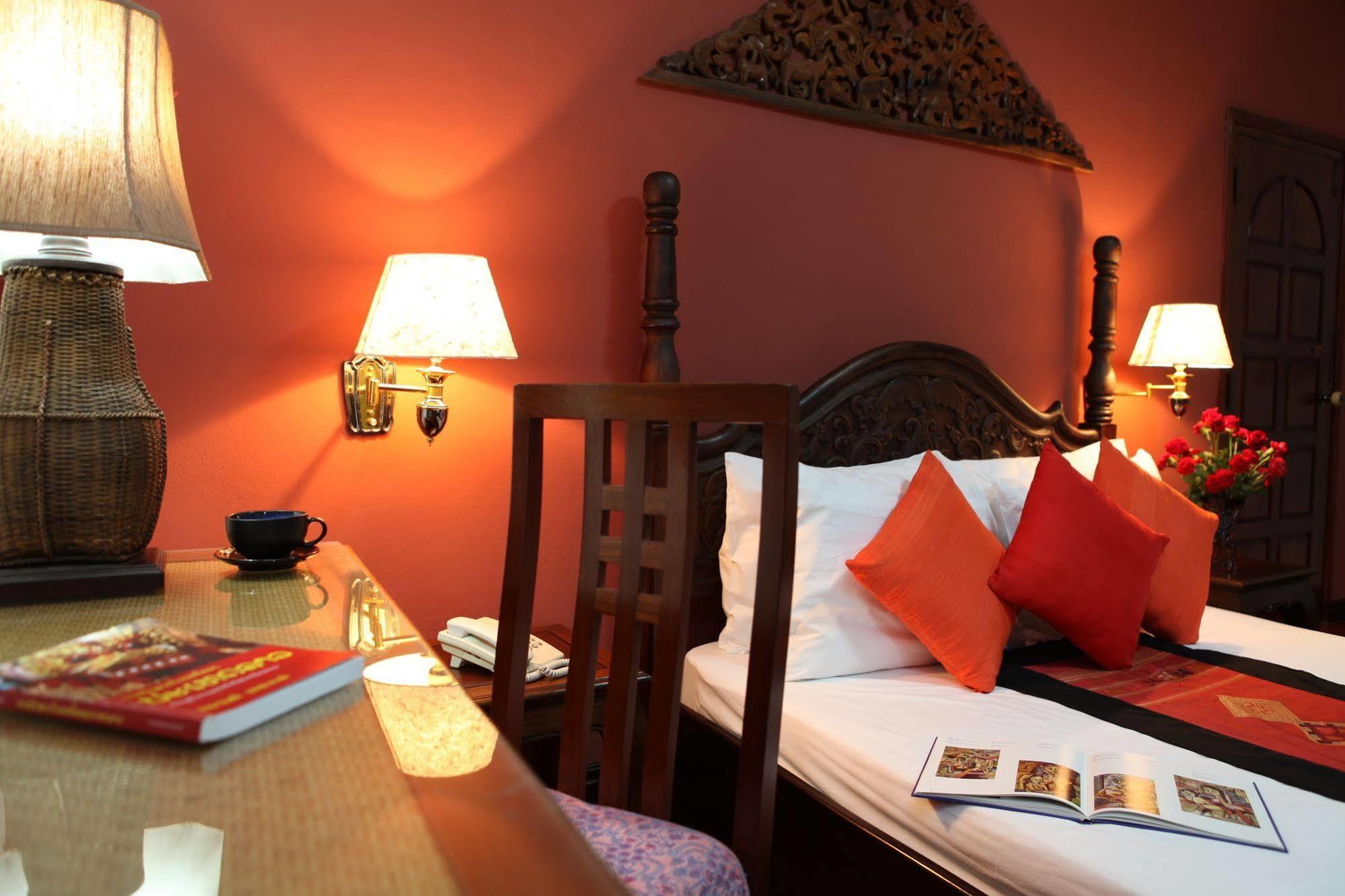 Chandara Boutique Hotel Vientiane Exterior photo