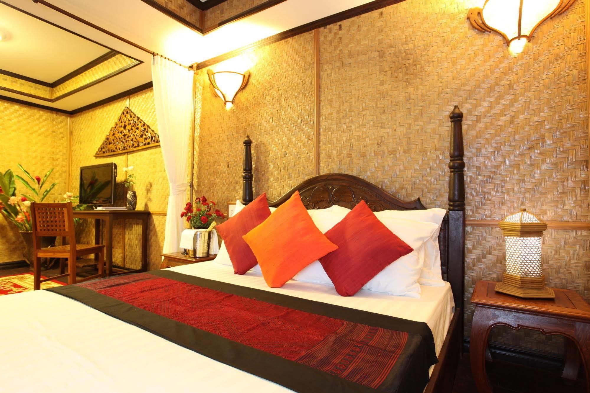 Chandara Boutique Hotel Vientiane Exterior photo