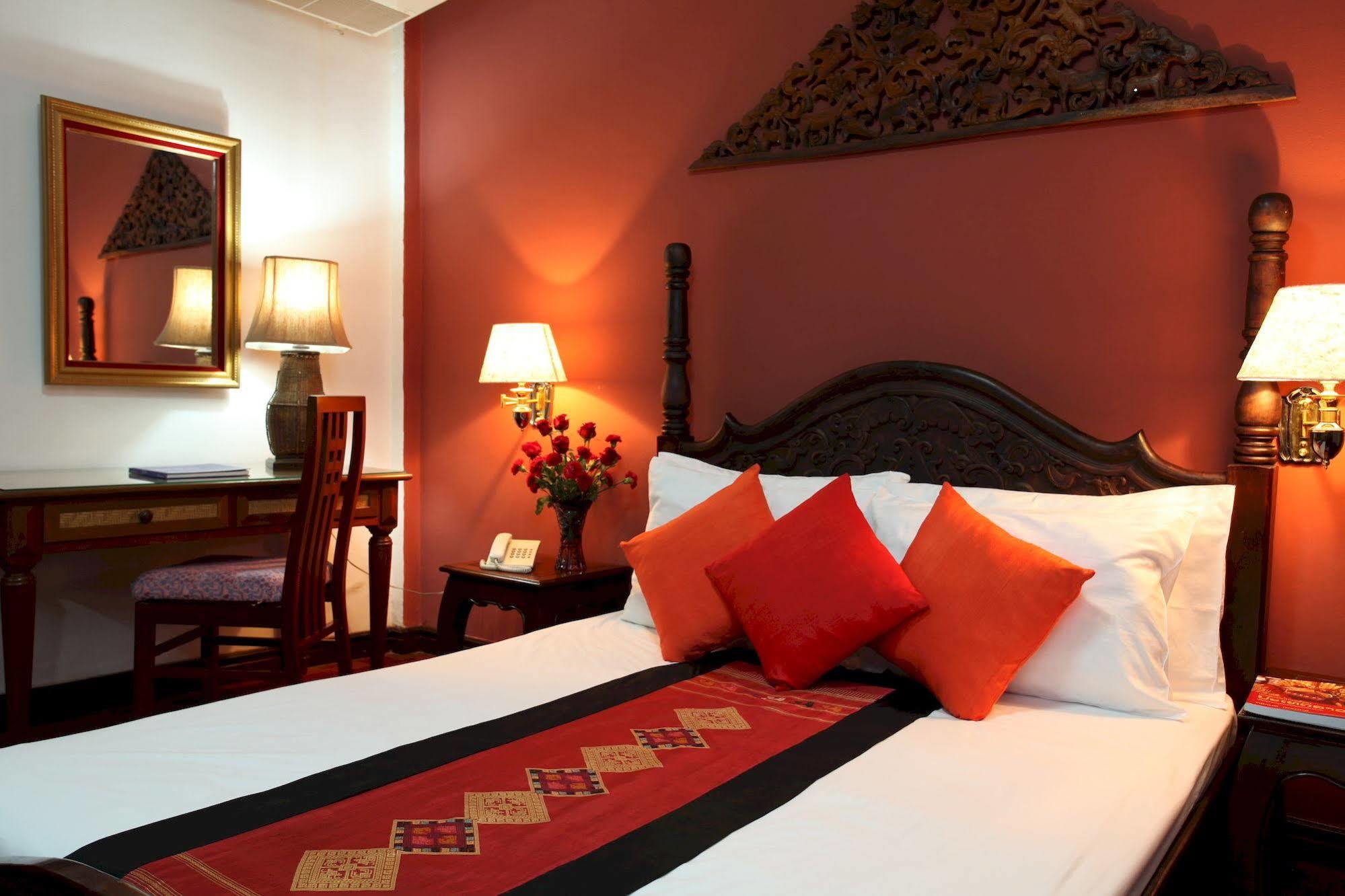 Chandara Boutique Hotel Vientiane Exterior photo